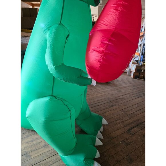 10 ft inflatable dinosaur Valentine conversation heart spring lawn décor - Picture 4 of 11
